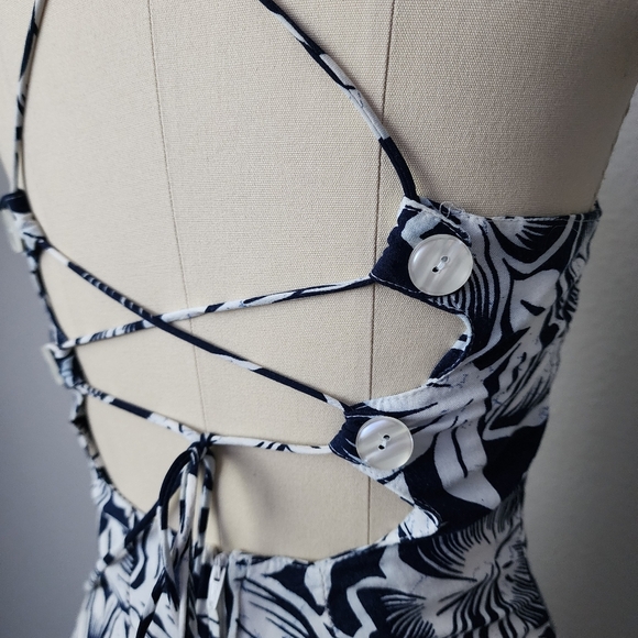 CITY TRIANGLES x VINTAGE 90s floral Hawaiian open back dress in blue white S - Picture 10 of 10